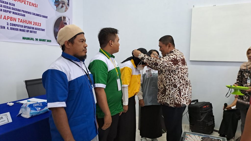 Hasilkan Peserta PBK Yang Berdaya Saing, UPTD BLK Sulbar Libatkan ...